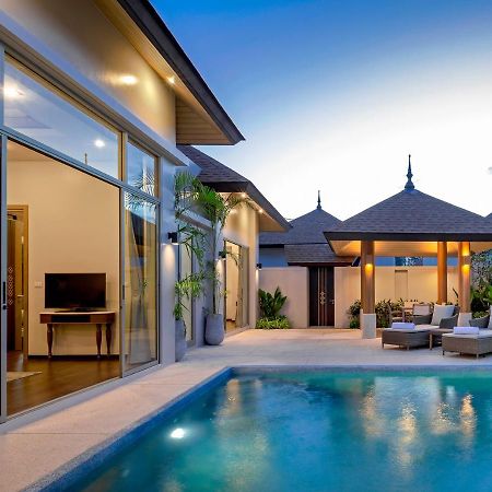 Splash Beach Resort, Maikhao Phuket - Sha Extra Plus Mai Khao Eksteriør bilde Villa at Centara Grand at CentralPlaza Hotel, Pattaya