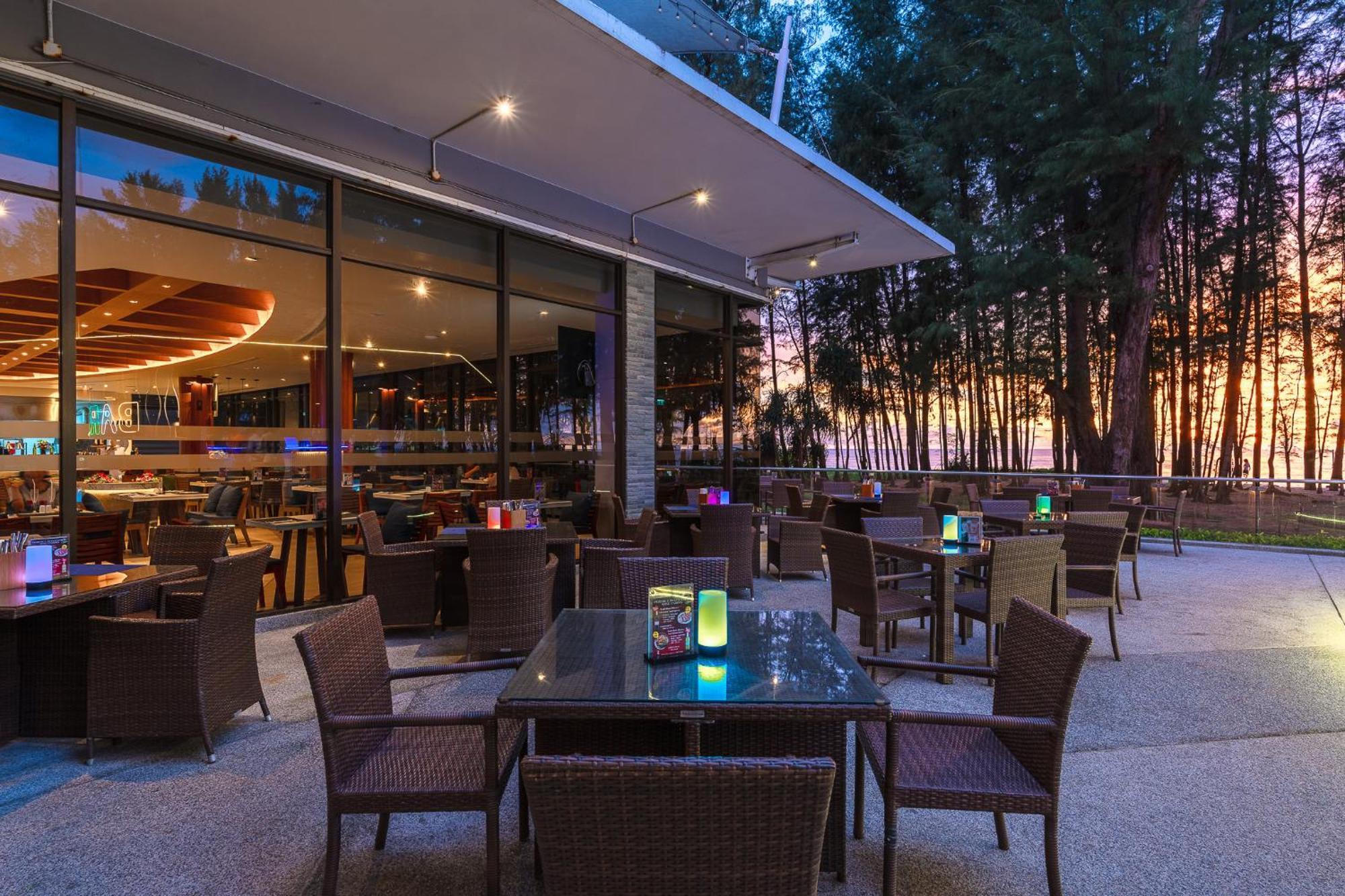 Splash Beach Resort, Maikhao Phuket - Sha Extra Plus Mai Khao Eksteriør bilde The Terrace